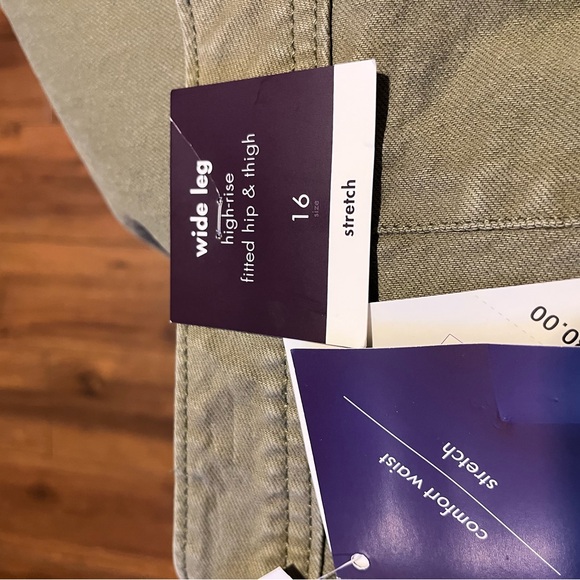 Sold - Picture 2 of 3